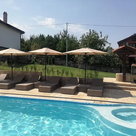 Séjour à la campagne Toplika *